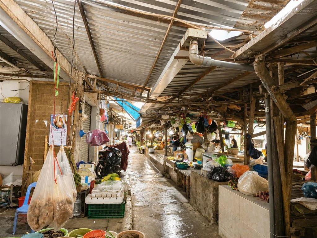 Bán nhà mặt tiền chợ khiết tâm  bán món gì cũng có khách  vị trí đẻ ra dòng tiền