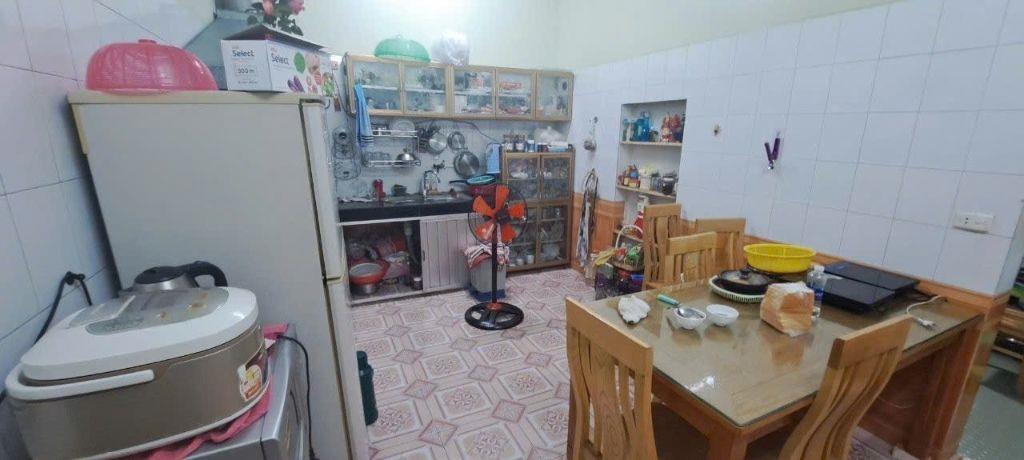 BÁN NHÀ 2 TẦNG PHƯỜNG BÌNH CHIỂU - 102M2 KO QUY HOẠCH - LỘ GIỚI NHỎ XÍU - SÂN RỘNG