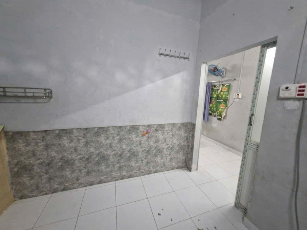 BÁN NHÀ ĐƯỜNG SỐ 9 LINH TÂY GẦN HIM LAM PHÚ ĐÔNG - NHÀ CUỐI HẺM ĐẬU XE THOẢI MÁI
