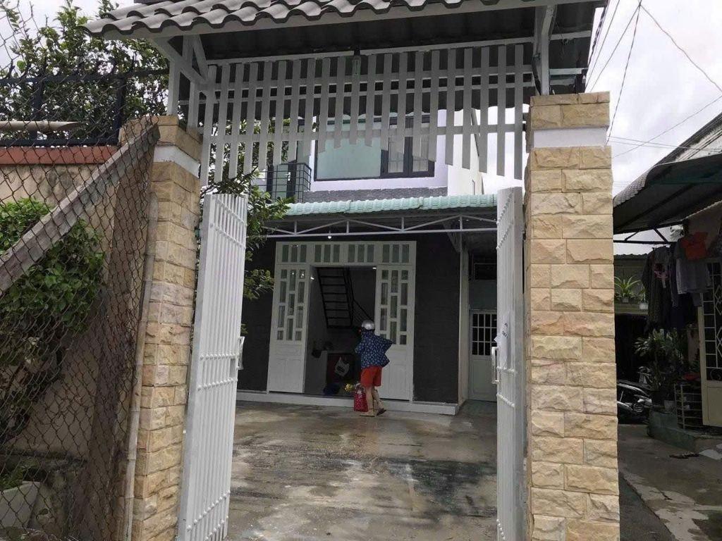 BÁN NHÀ KẾ BÊN BIG C ĐÔNG HÒA - 165M2 MÀ CHỈ HƠN 4 TỶ XÍU - GIÁ MỀM KHÓ TÌM