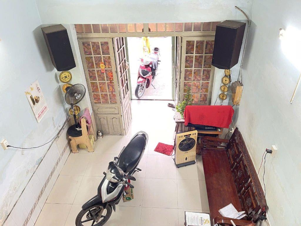 MẶT TIỀN ĐƯỜNG 49 GẦN CHỢ HIỆP BÌNH - – 44M2 3 TẦNG KHÔNG QUY HOẠCH KHÔNG LỘ GIỚI