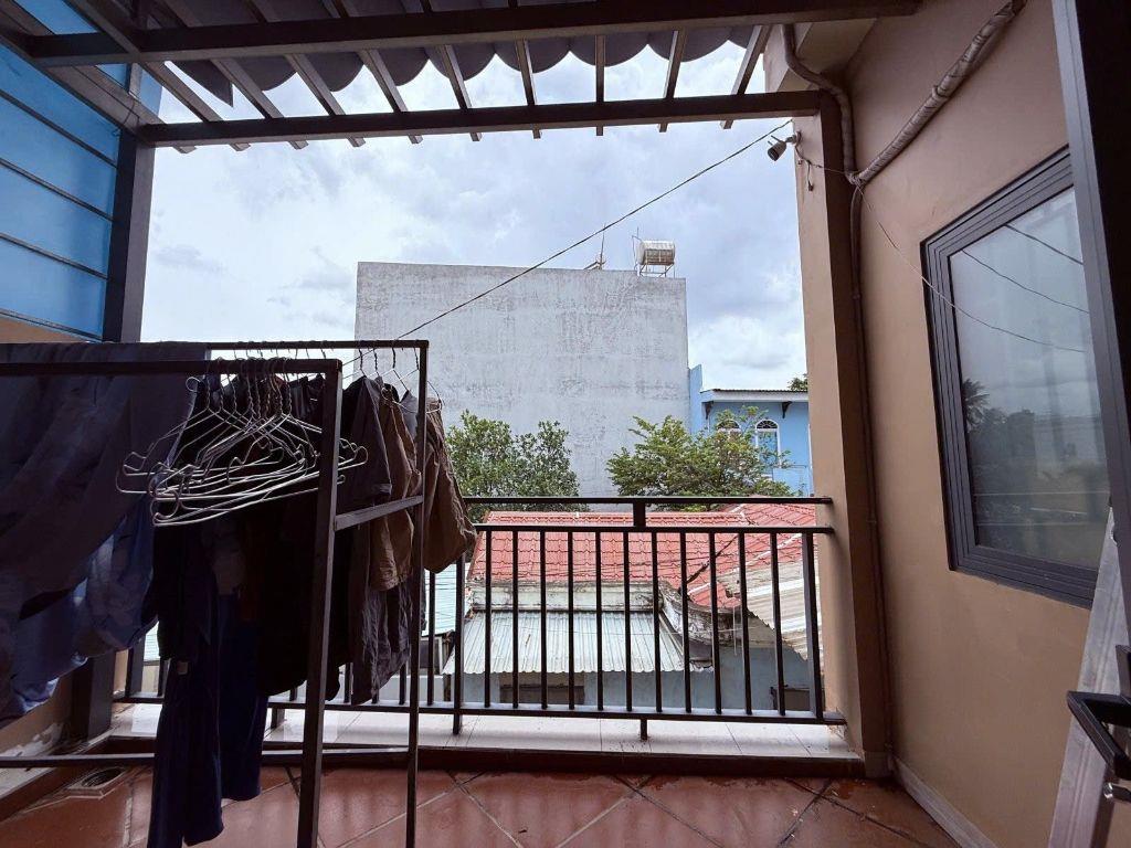 BÁN NHÀ HẺM Ô TÔ NGÔ CHÍ QUỐC- NHÀ MỚI TINH HẺM Ô TÔ TỚI CỬA- SỔ HOÀN CÔNG
