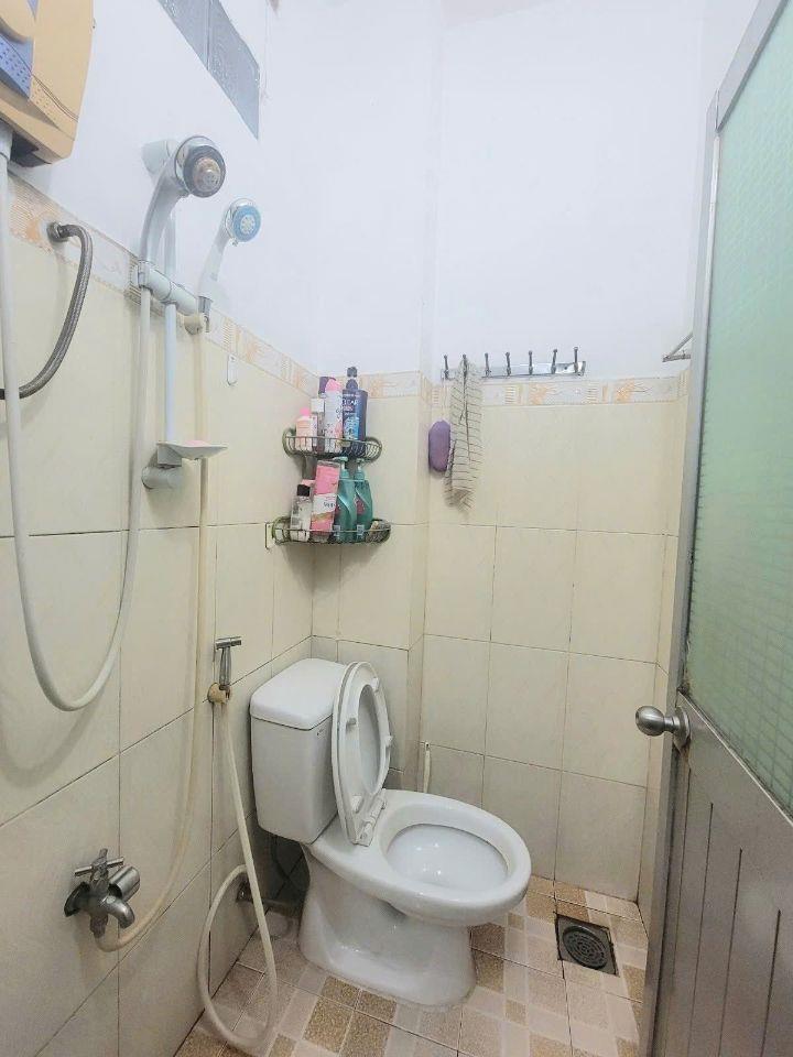 BÁN NHÀ HẺM XE HƠI TRƯỜNG THỌ - NHÀ ĐÚC_THẬT SỔ HOÀN CÔNG - CUỐI HẺM ĐẬU XE THOẢI MÁI