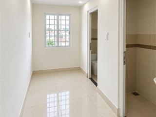 BÁN NHÀ 4 TẦNG MẶT TIỀN PHẠM VĂN ĐỒNG  - VỊ TRÍ KINH DOANH VIP