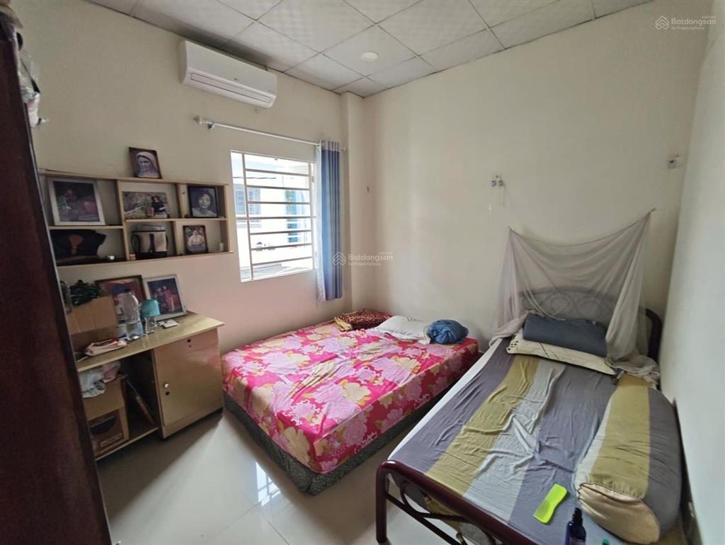 Bán nhà 2 tầng 1/ đường hiệp bình, 31m2, ngang 5m nhà rất đẹp gần phạm văn đồng