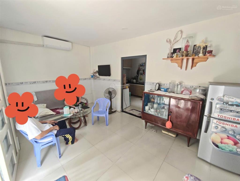 Bán nhà 2 tầng 1/ đường hiệp bình, 31m2, ngang 5m nhà rất đẹp gần phạm văn đồng