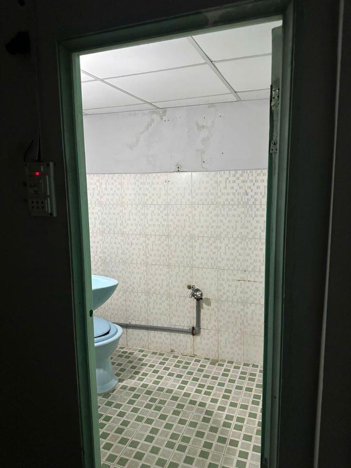 Bán nhà An Bình gần Tô Ngọc Vân, sổ riêng, không ngập nước, không quy hoạch, 2,8 tỷ, 2 phòng ngủ toilet trên dưới