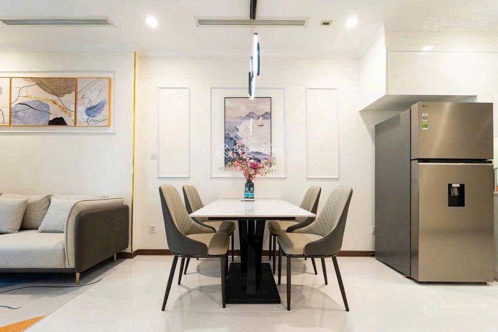 Chính chủ cần bán gấp căn hộ chung cư cao cấp sunrise city view 2p nhà đẹp quận 7