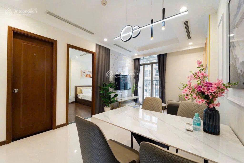 Chính chủ cần bán gấp căn hộ chung cư cao cấp sunrise city view 2p nhà đẹp quận 7