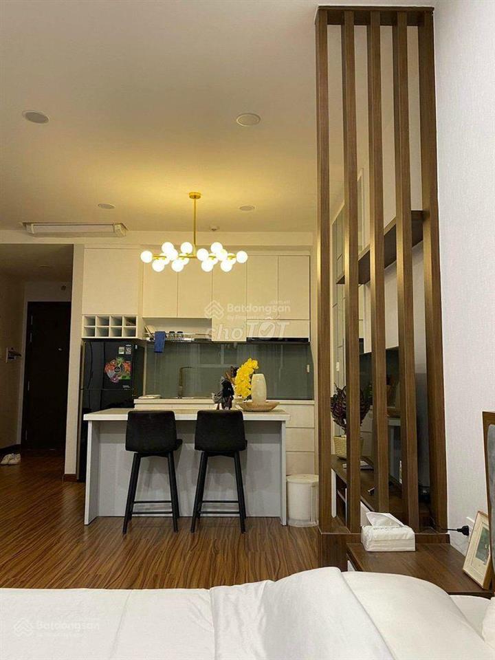 Chính chủ cần tiền bán nhanh căn 1p 1wc chung cư sunrise cityview quận 7