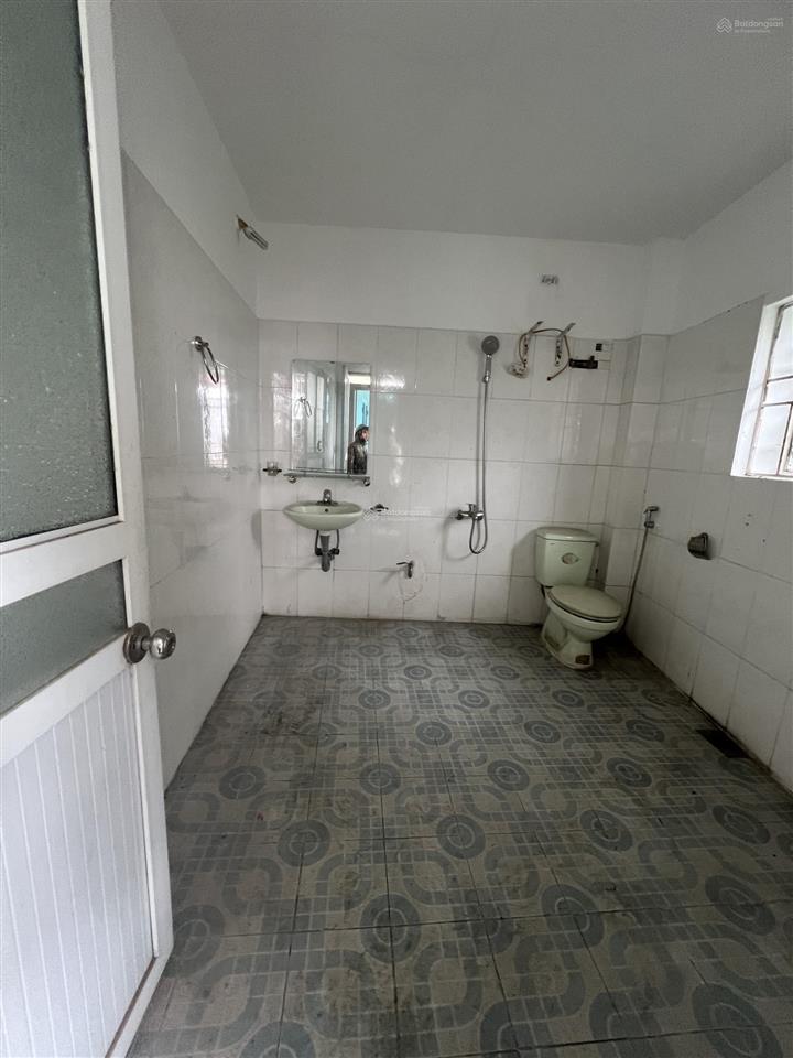 Bán nhà 2 tầng gia lâm gần hồ điều hoà , vị trí thoáng mát