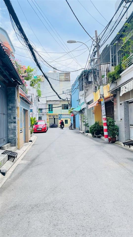 Nhà hẻm đường lý tuệ, gần mt đường, giá mềm  3,9 tỷ