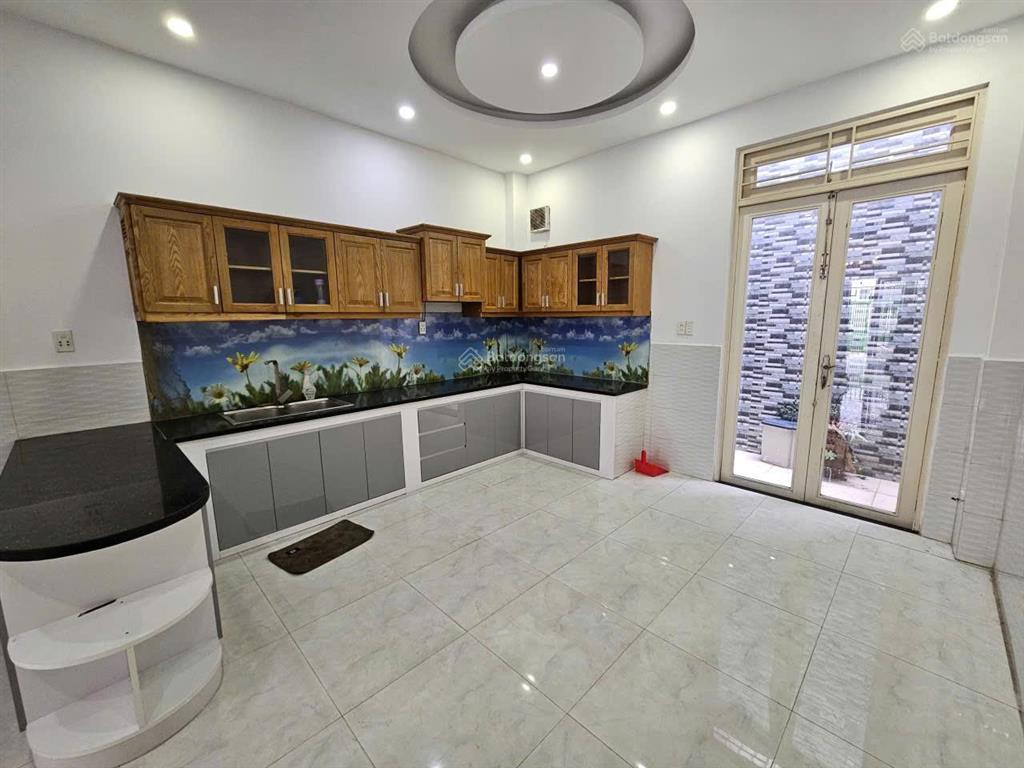 Cho thuê nhà 4pn, 3lầu 70m2, 22 triệu tại 242/ thống nhất, gò vấp, hcm