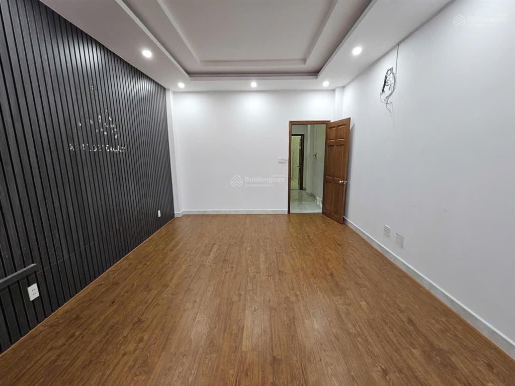 Cho thuê nhà 4pn, 3lầu 70m2, 22 triệu tại 242/ thống nhất, gò vấp, hcm
