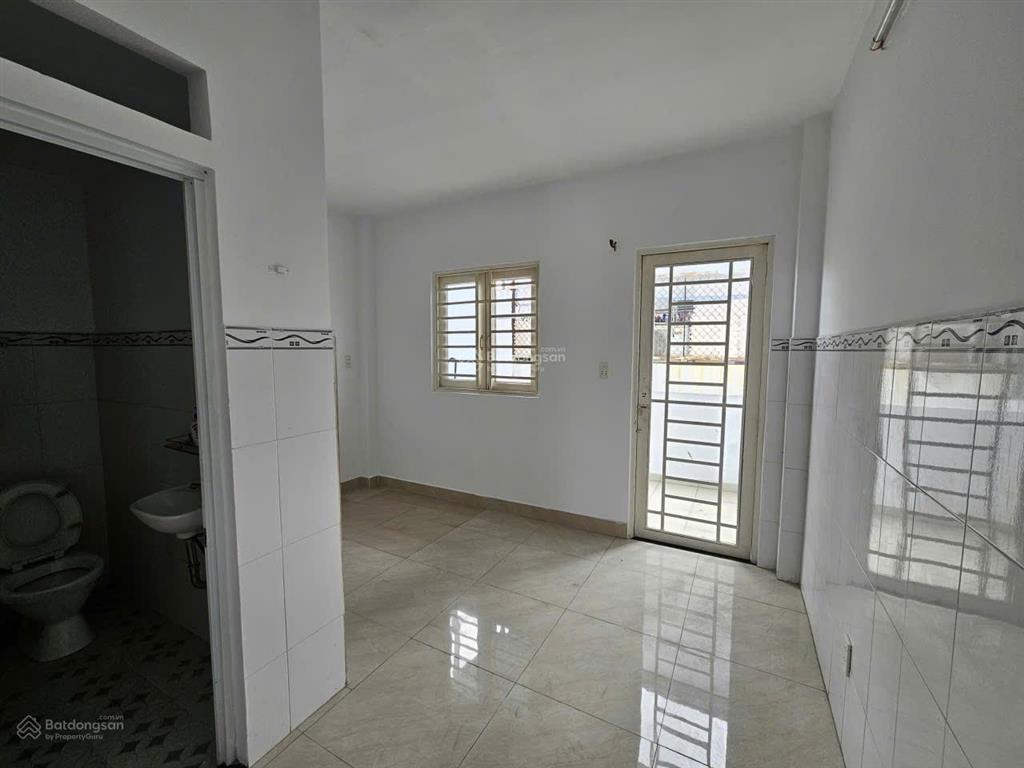 Cho thuê nhà 4pn, 3lầu 70m2, 22 triệu tại 242/ thống nhất, gò vấp, hcm