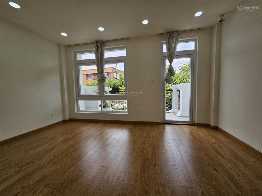 Cho thuê nguyên căn 4pn, 5wc, tại cityland garden hills, 38 triệu, gò vấp