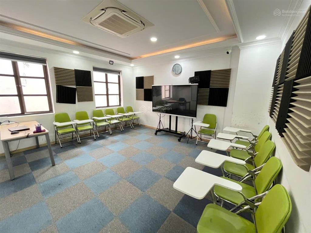 Cho thuê nc có hầm, thang máy 45 triệu, tại cityland park hills, đường phan văn trị, gò vấp