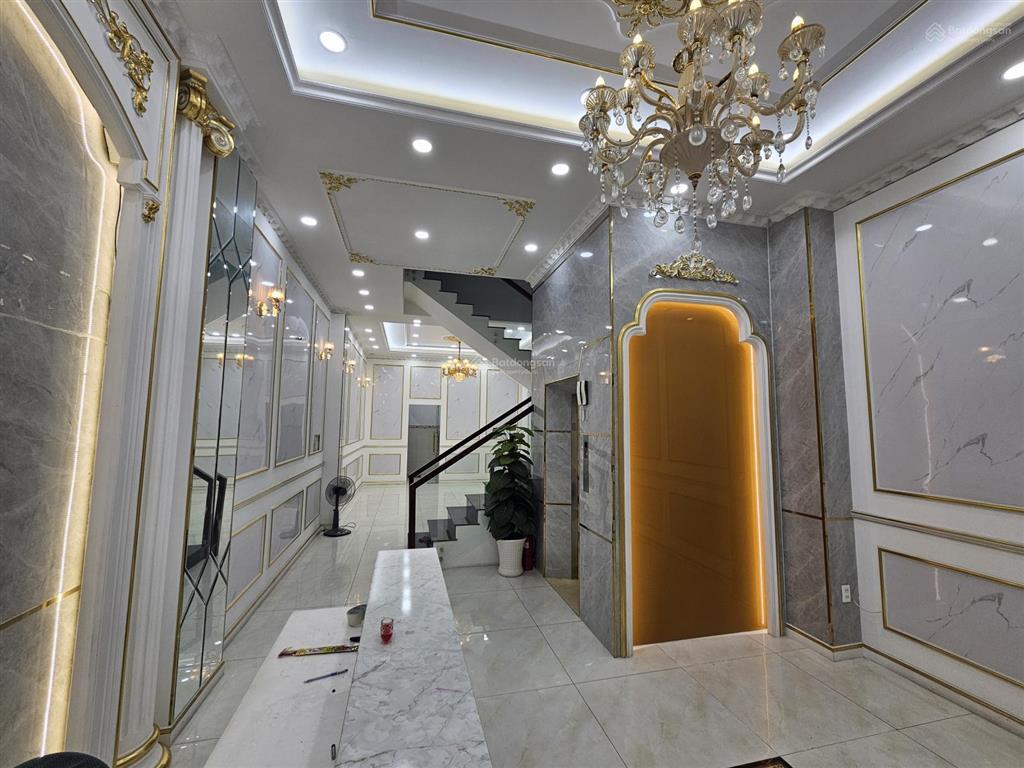 Cho thuê biệt thự đẹp xuất sắc tại cityland park hills, 55 triệu, 5x20 nhà có hầm