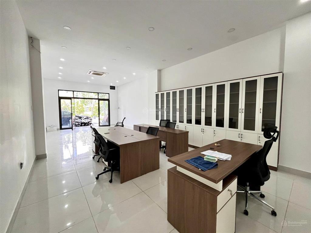 Cho thuê nhà phố cityland park hills, 60 triệu, 5x20m 5 tầng