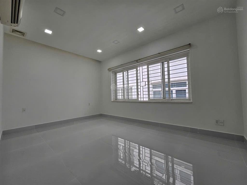 Cho thuê nhà có hầm cityland center, phường hạnh thông (phường 7 gò vấp cũ) giá chỉ 35tr tl