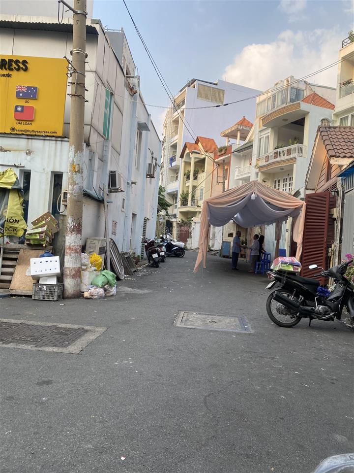 Bán nhà nguyễn hữu cảnh, bình thạnh, 170m nhà cấp 4 ngang 7m hẻm ô tô 6m thông , tiện xây mới.