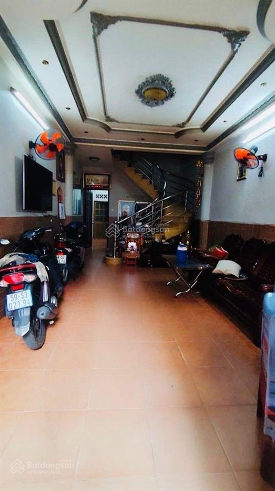 Bán nhà xô viết nghệ tĩnh  bình thạnh. 70m giá nhỉnh 9 tỷ.
nhà 4 tầng  10 phòng ngủ  dòng tiền