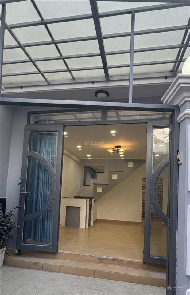 Cần bán gấp nhà bùi đình tuý bình thạnh dt 50m 2 tầng lô góc thoáng gần mặt tiền giá nhỉnh 6 tỷ.