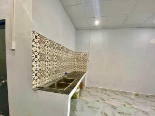 Bán nhà mặt tiền nguyễn lương bằng kẹp kiệt , 80m2 ngang 4m dài 20 vuông vắn. hh 1% cho mg