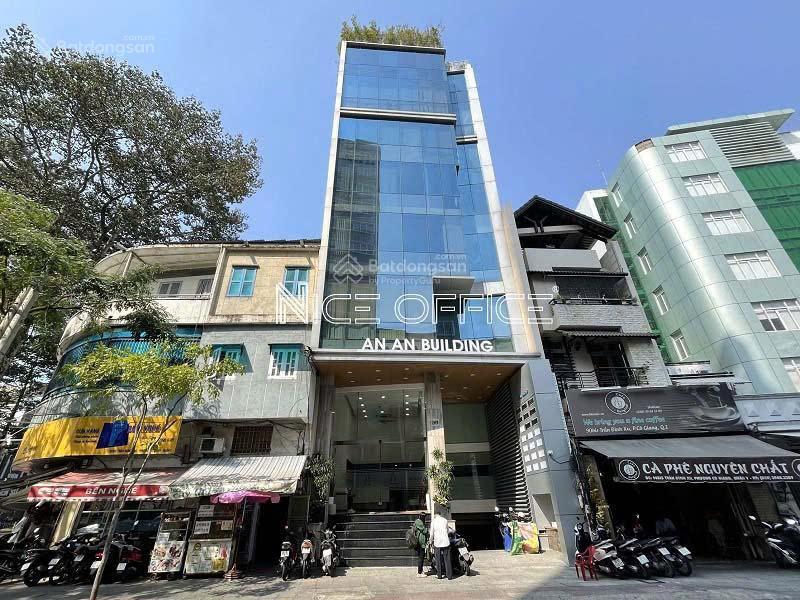 Tin thật tòa building mặt tiền 3 tháng 2 (đoạn đẹp)  7x30m  h + 9 tầng  hdt 250tr/t  giá 80tỷ