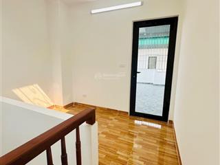 Tôi chính chủ cần bán căn nhà ngõ 321 số 28 phố phúc lợi