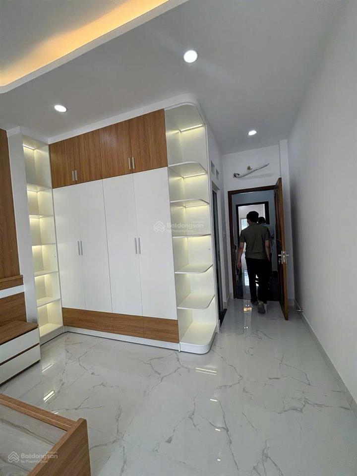 6,99 tỷ chính chủ cần bán nhà phố 5 tầng  tân cổ điển  đường 7m