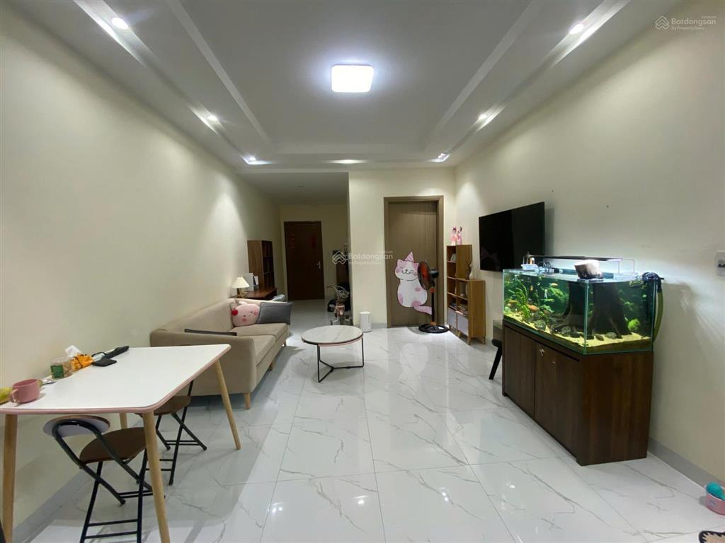Chung cư cho thuê tầng 5 khu l1 cạnh highland nhà mới sơn sạch sẽ thoáng mát