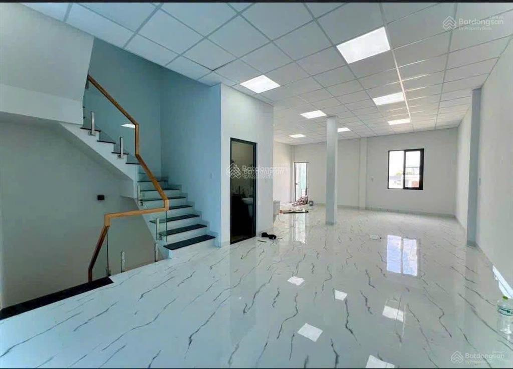 Bán nhà mặt phố tại phường tam hiệp, 30 tỷ, 500m2, mặt tiền 6.5m, pháp lý đầy đủ