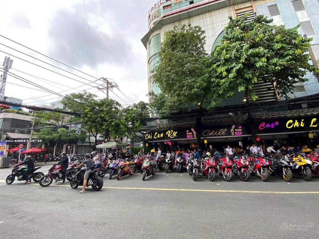 Cho thuê mặt bằng 2 mặt tiền cửu long, quận 10  22x10m, giá 60 triệu