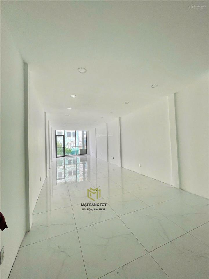 Chính chủ bán nhà 746 sư vạn hạnh, quận 10, 4x17m, 3 tầng, 31,5 tỷ
