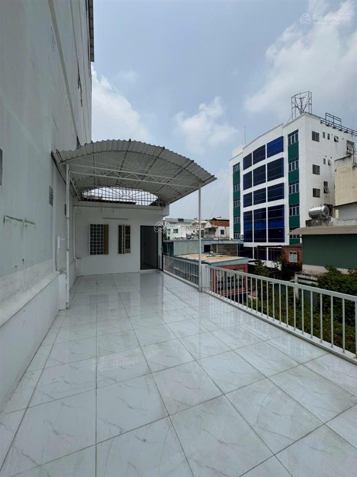 Cho thuê nhà 75 thành thái, 4,5x32m, 3 tầng, 60 tr
