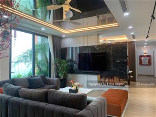 Chị gái tôi bán ch hpc landmark 120m2 3n3w, có vườn treo, full nội thất cao cấp ở luôn, sẵn sổ đo