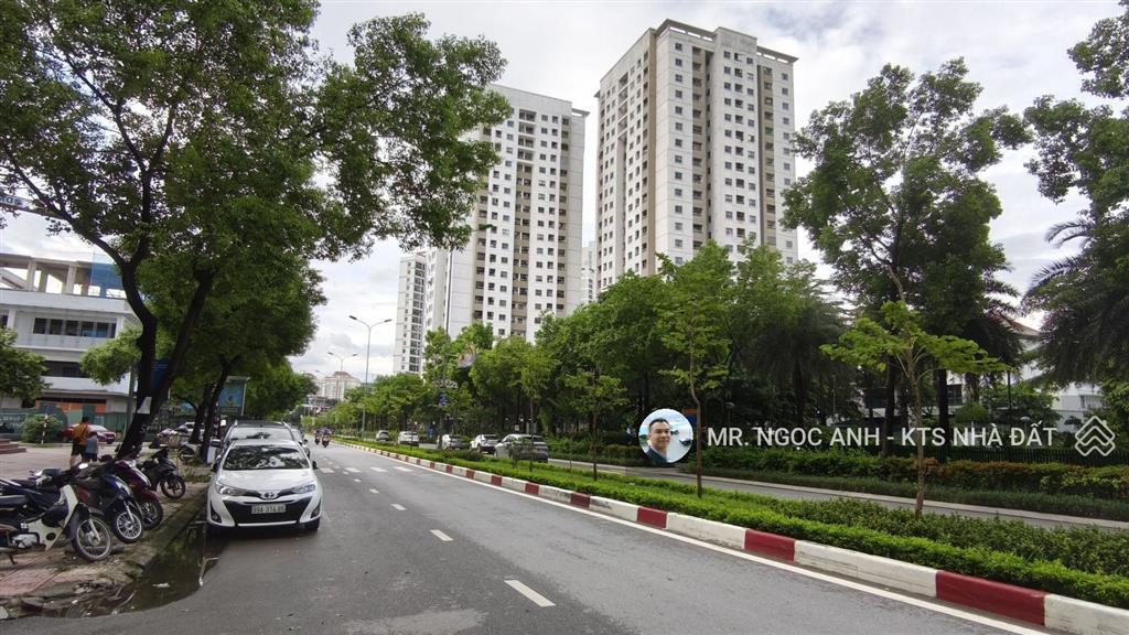 Bán chung cư ngoại giao đoàn, cạnh star lake, vị trí đẹp, view hồ tây 83.5 m2 chỉ 8.9 tỷ