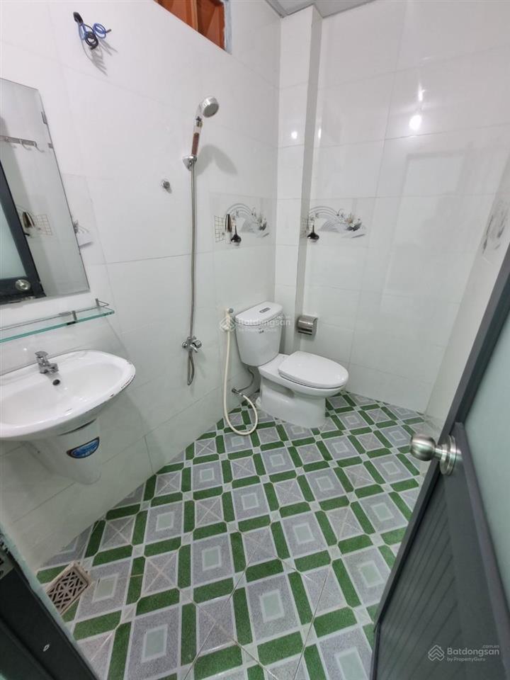 Thuê nhà nguyên căn hẻm xe hơi gần tu viện khánh an