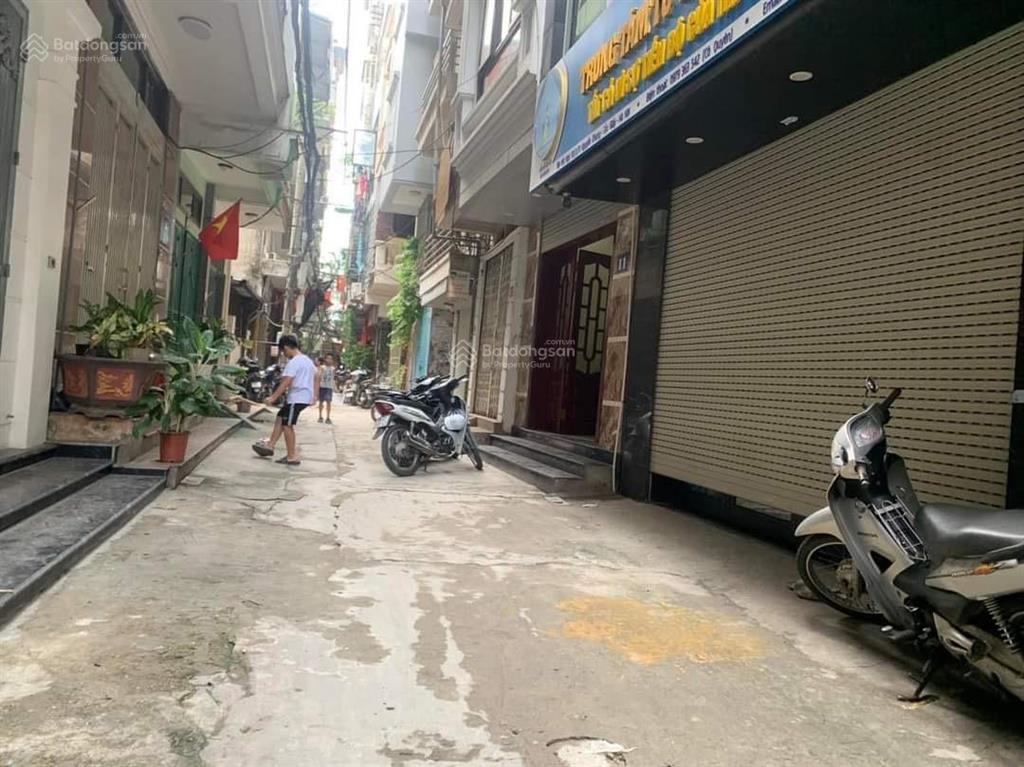 Cho thuê nhà 11/3 ngõ 83 nguyễn khang