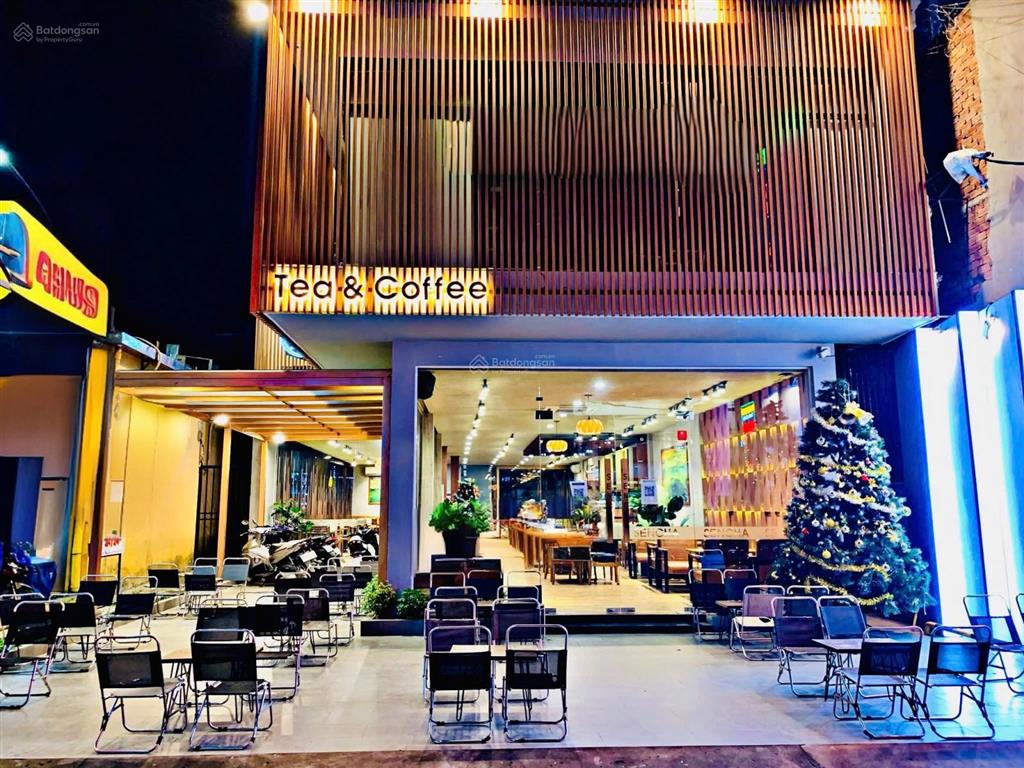 Cho thuê mặt bằng 10,5m mặt tiền phạm văn thuận gần vincom biên hòa giá thuê 90tr/tháng