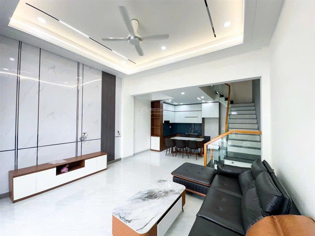 Bán nhà 1 trệt 2 lầu khu tái định cư bửu hòa mới giá 5 tỷ 279tr