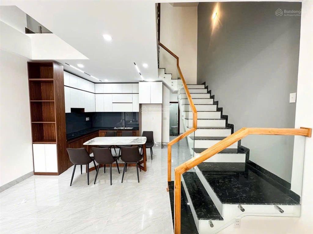 Bán nhà 1 trệt 2 lầu khu tái định cư bửu hòa mới giá 5 tỷ 279tr