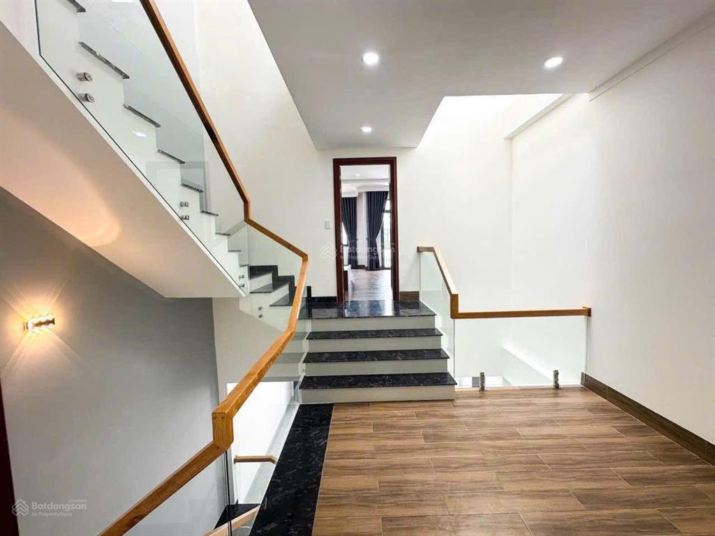 Bán nhà 1 trệt 2 lầu khu tái định cư bửu hòa mới giá 5 tỷ 279tr