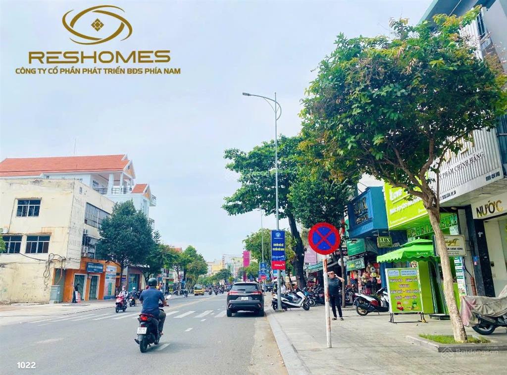 Cho thuê nhà nguyên căn 1t3l 600m2 sàn mặt tiền đường 30/04 ngay trường ngô quyền