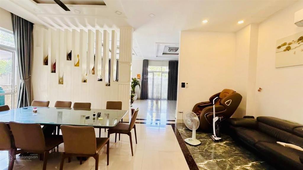Bán căn biệt thự sân vườn 21 mét mặt tiền đường hà huy giáp trung tâm biên hòa