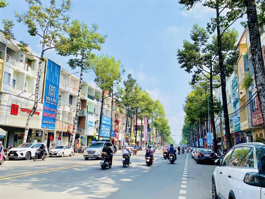 1 căn duy nhất 15,5 tỷ rẻ nhất thị trường nhà 1 trệt 3 lầu, mặt tiền đường võ thị sáu  biên hòa