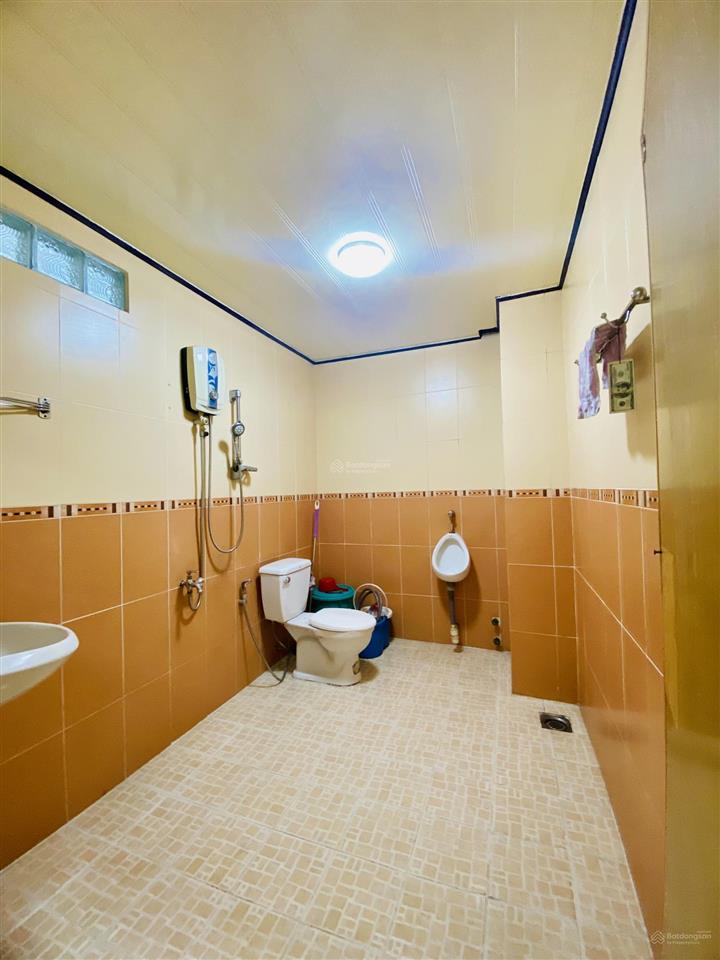 Bán căn nhà 1 trệt 2 lầu kdc bửu long gần sát ngay song ngữ lạc hồng giá bán 4,7 tỷ