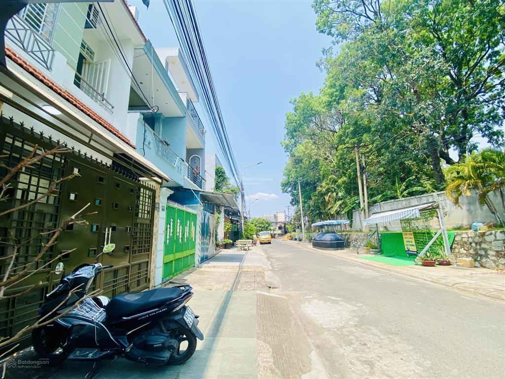 Bán căn nhà 1 trệt 2 lầu kdc bửu long gần sát ngay song ngữ lạc hồng giá bán 4,7 tỷ