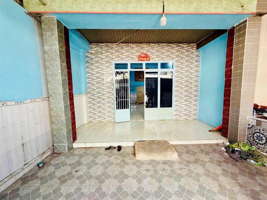 Bán căn nhà cấp 4 ngay sát đường bờ kè bửu long chỉ 3 tỷ 650 triệu